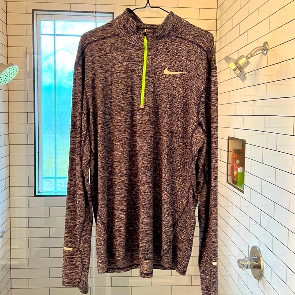 Nike Running 1/4 Zip Dri-Fit with thumb holes. XL